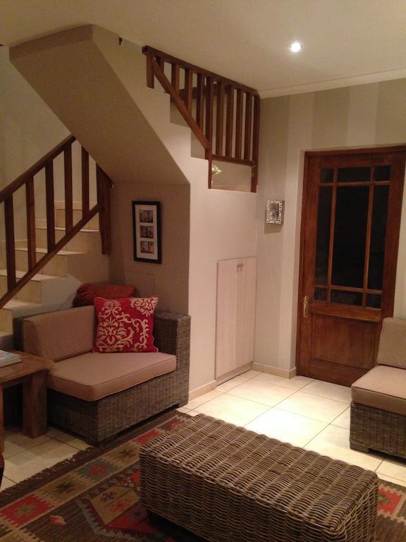 Fynbos Feniks Apartment Стелленбос Экстерьер фото